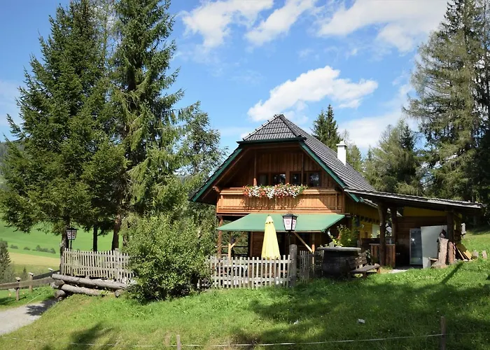 Guest house Dirnbacher Huette 3*