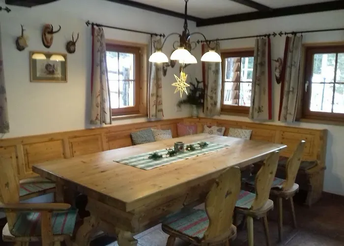 Guest house Dirnbacher Huette 3*